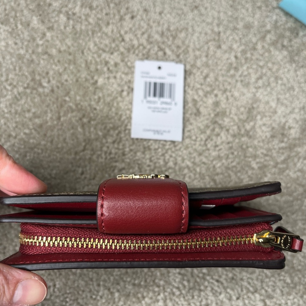 NWT Coach Cherry Red and Brown Signature medium corner zip Wallet - Picture 8 of 11